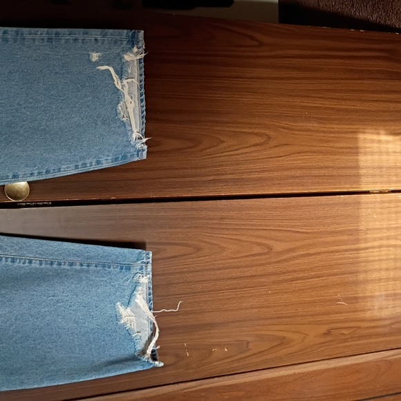 Women's Jeans  Relaxed Fit Distressed, Denim Wide Tapered. MOUSSY NWT - Picture 5 of 7